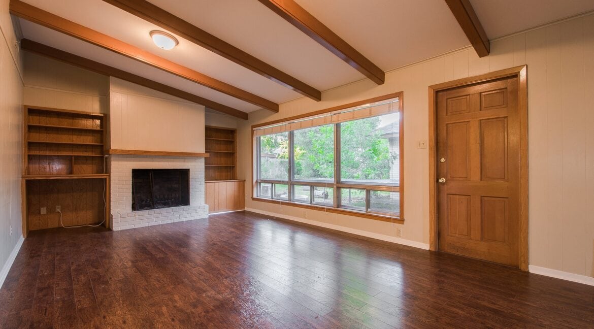 04-Family-Room-4880-scaled