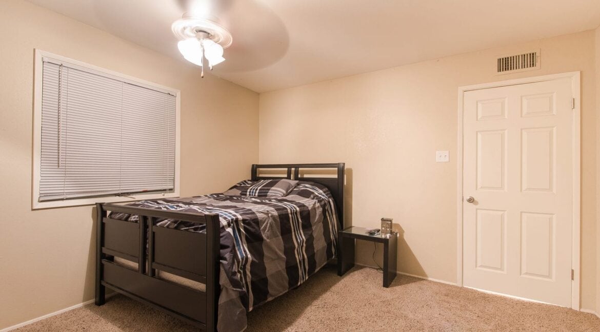 06-Bedroom-2-8100