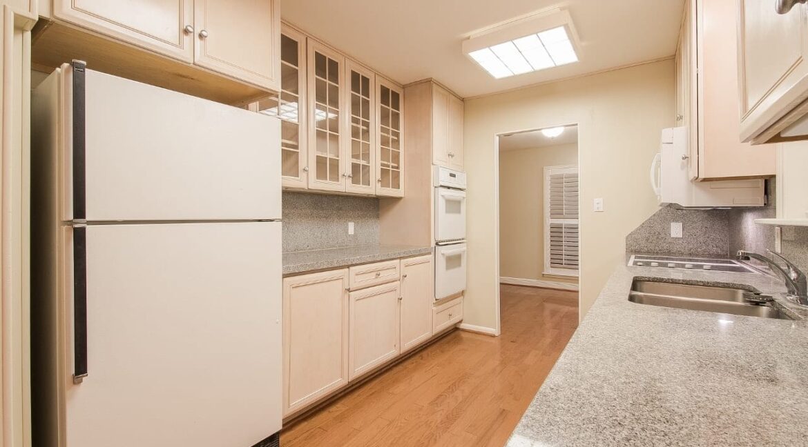 05-Kitchen-4924-1280x853-min