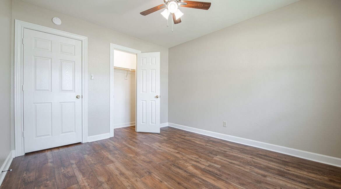 08-Bedroom3-3-scaled