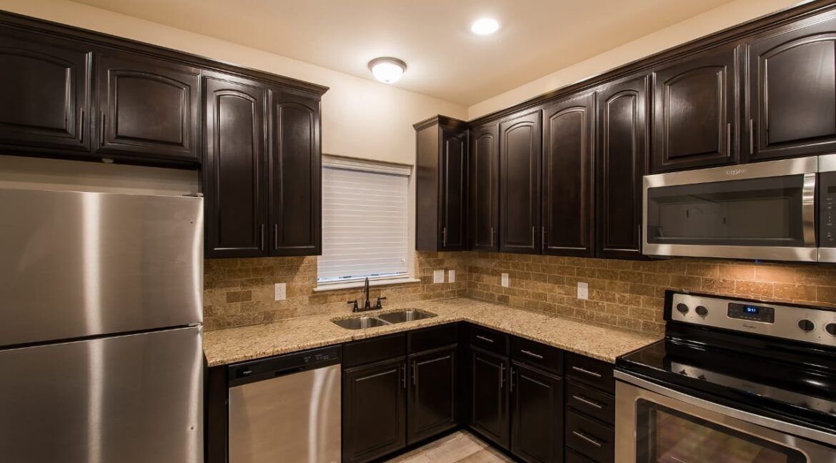 02-Kitchen-2399-1280x853