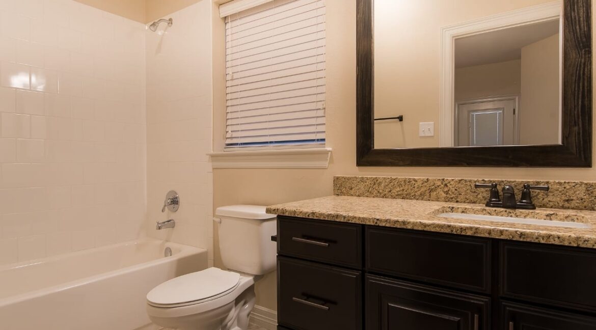 03-Bedroom-1-2422-1280x853