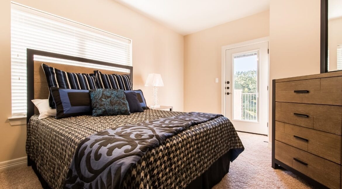 04-Bedroom-2-1280x865