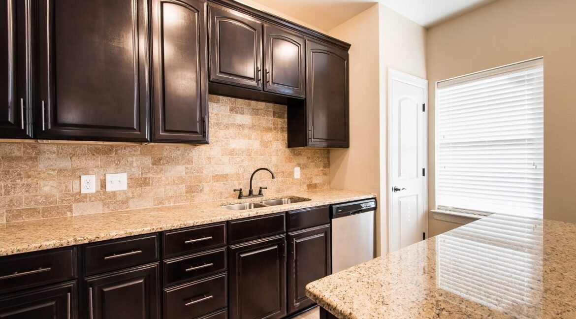 02-Kitchen-2484-1280x853