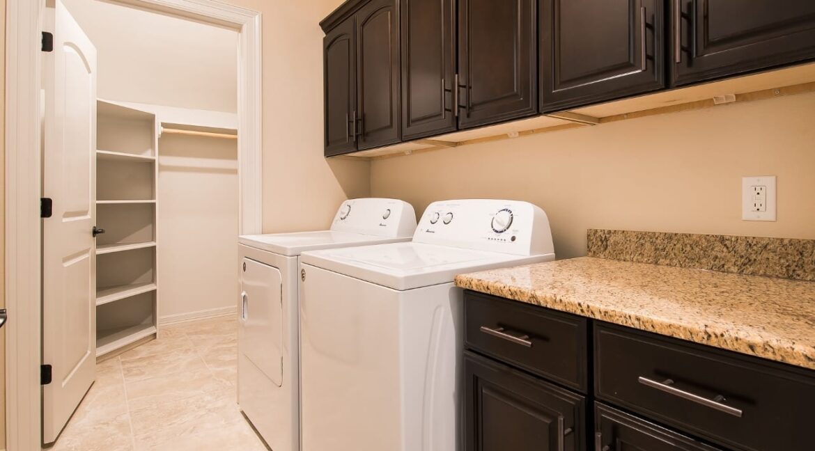 04-Laundry-2493-1280x853
