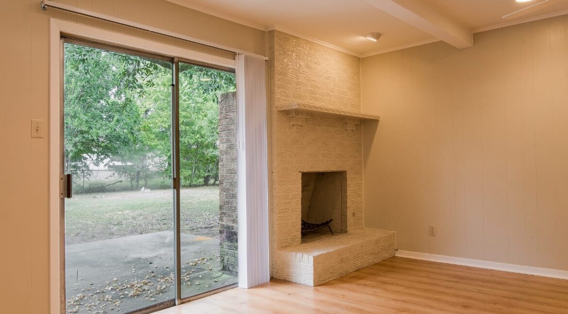 03-Family-Room-5442-1280x853-1