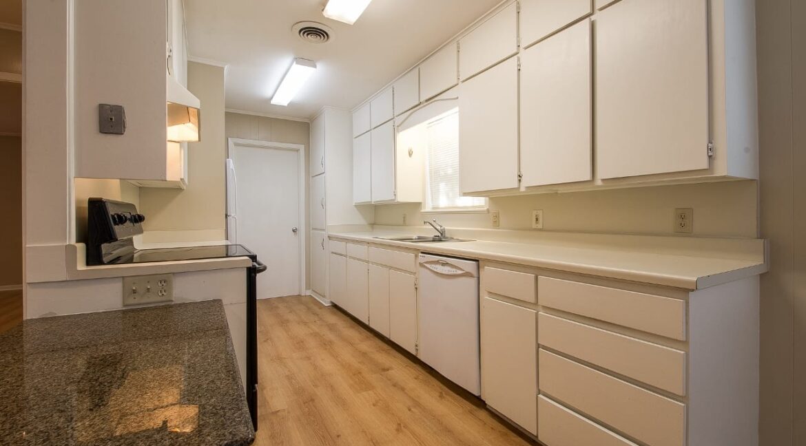 04-Kitchen-5412-1280x853-1