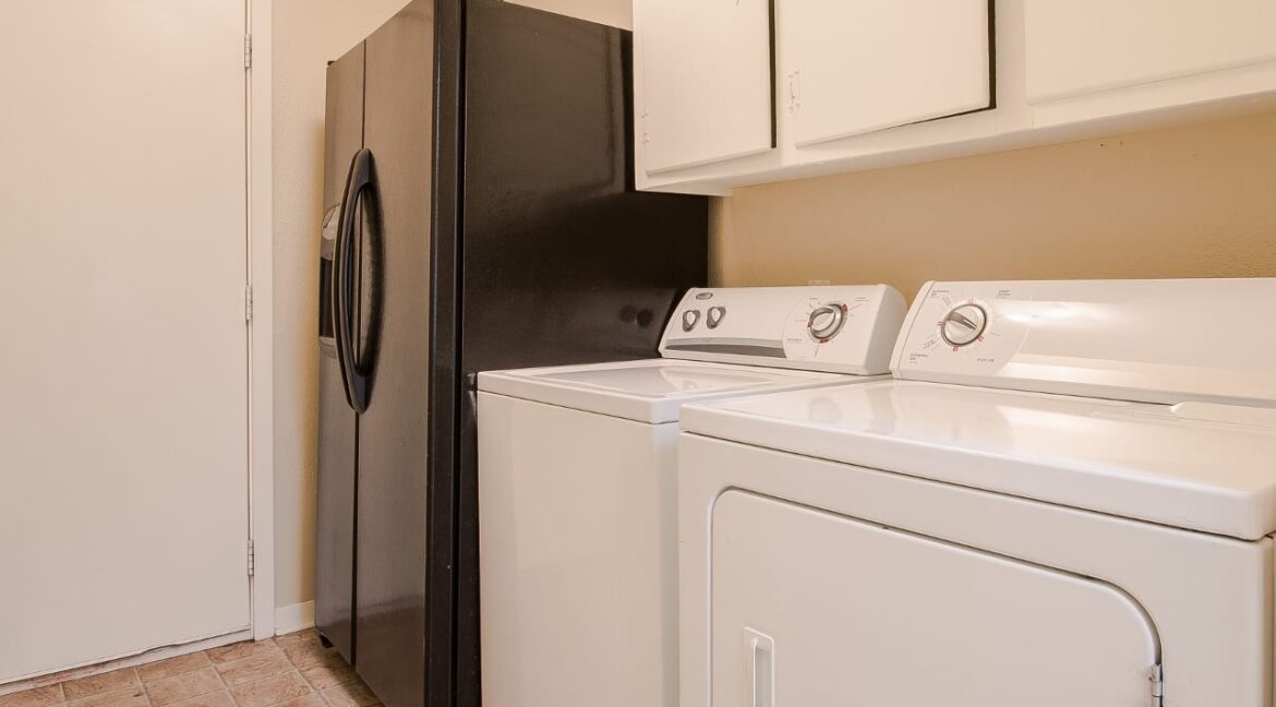 11-Laundry-Room-5419-1280x853-1