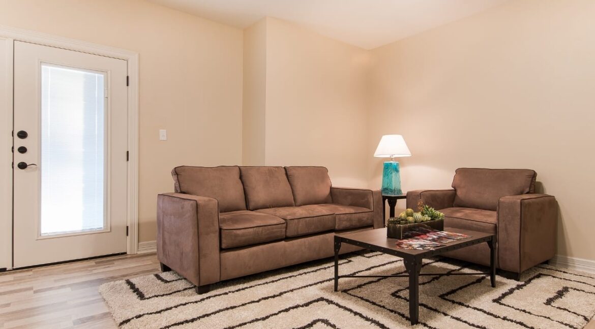 01-Living-Room-2363-1280x853