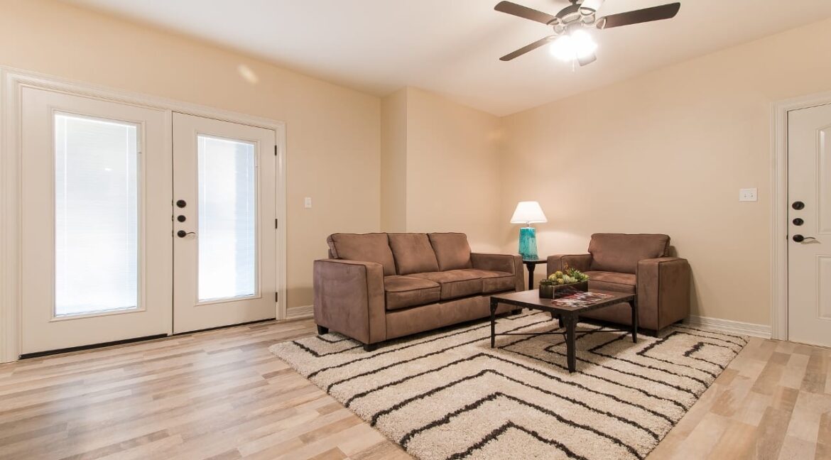 01-Living-Room-2364-1280x853