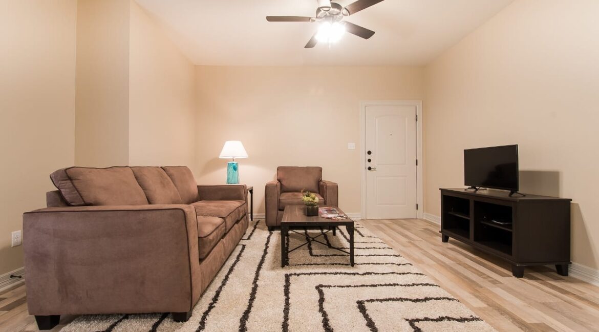 01-Living-Room-2365-1280x853