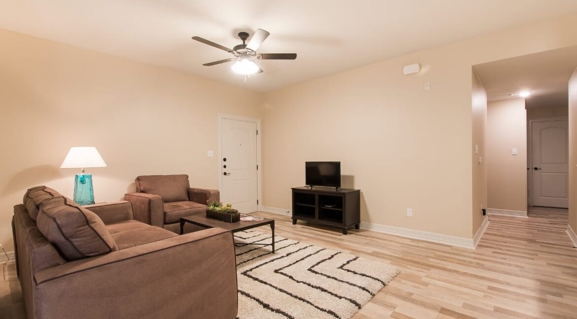 01-Living-Room-2366-1280x853