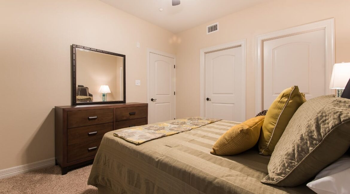 03-Bedroom-1-2350-1280x853