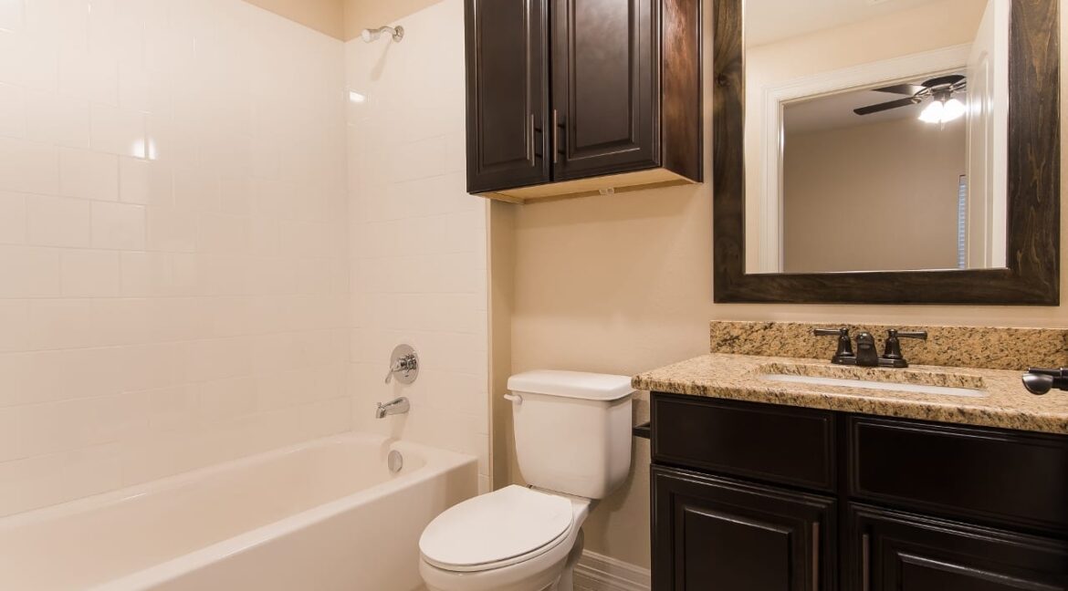 03-Bedroom-1-2353-1280x853