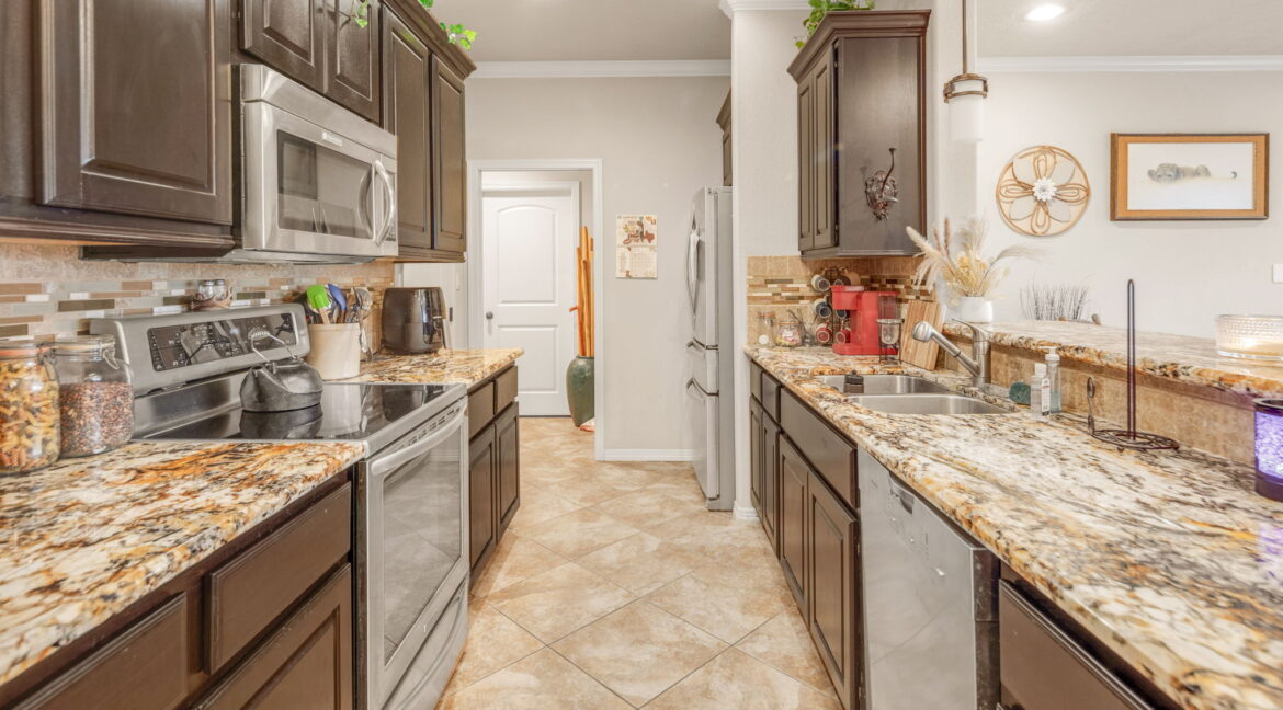 11-web-or-mls-Crecent Ridge_09