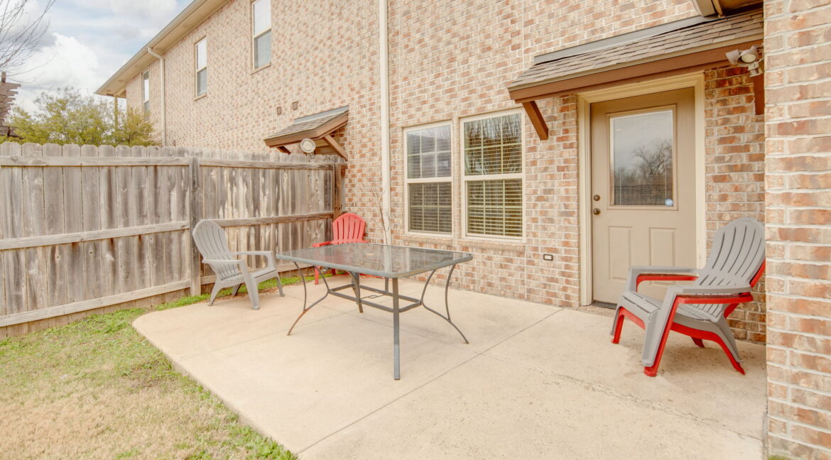 23-web-or-mls-Crecent Ridge_14