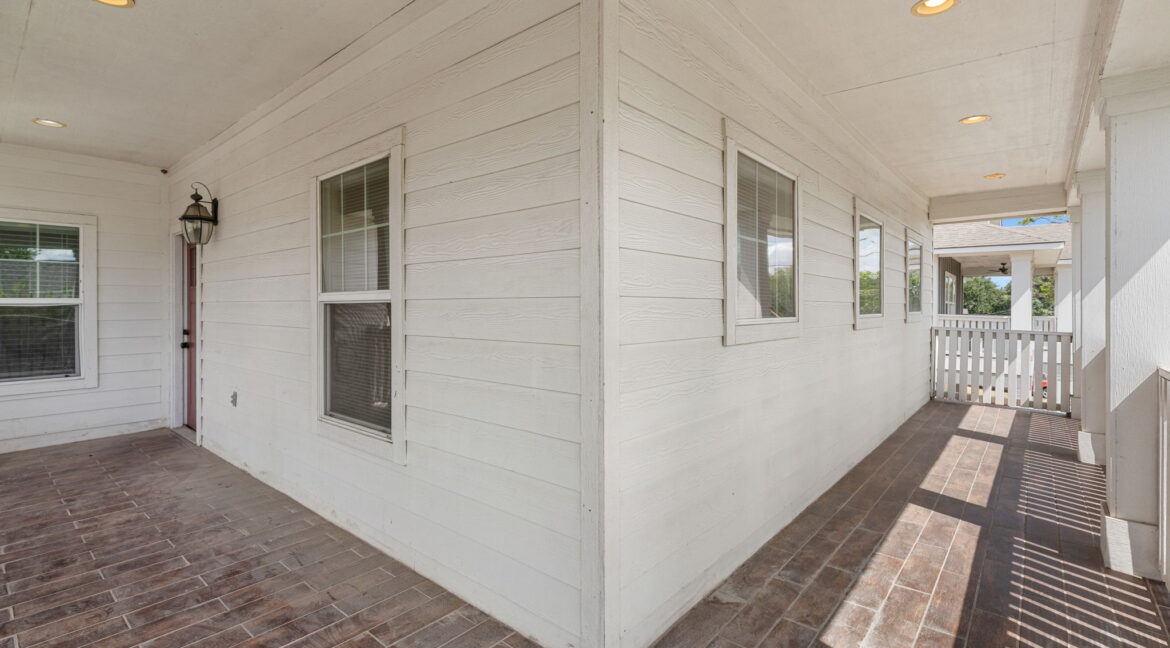 upstairs balcony